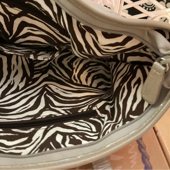 BRIGHTON “CADENCE” HANDBAG Collection Item - Picture 7 of 8